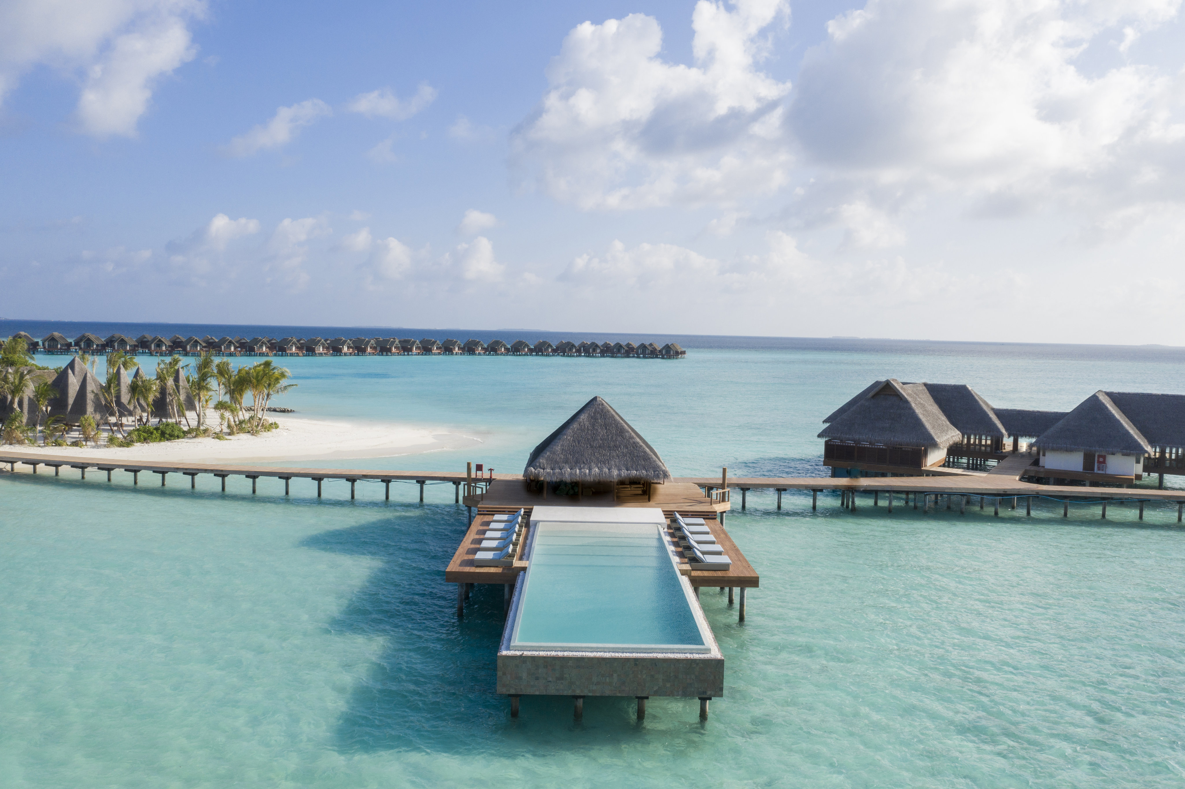 luxury getaways in the maldives