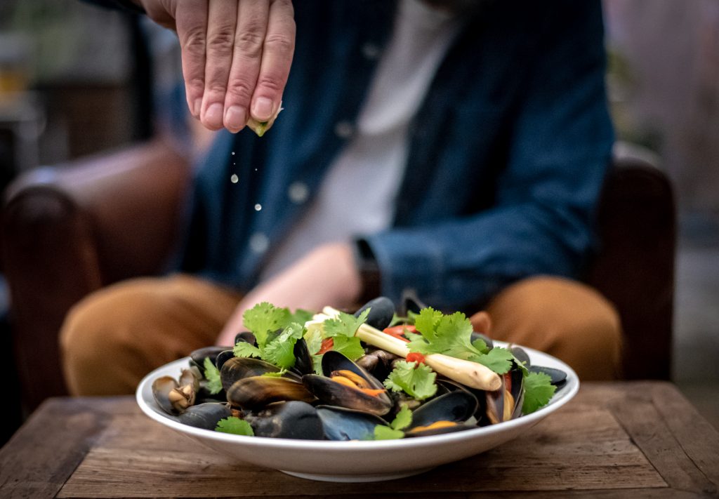 thai mussels