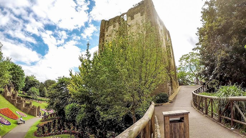 Guildford Castle walk